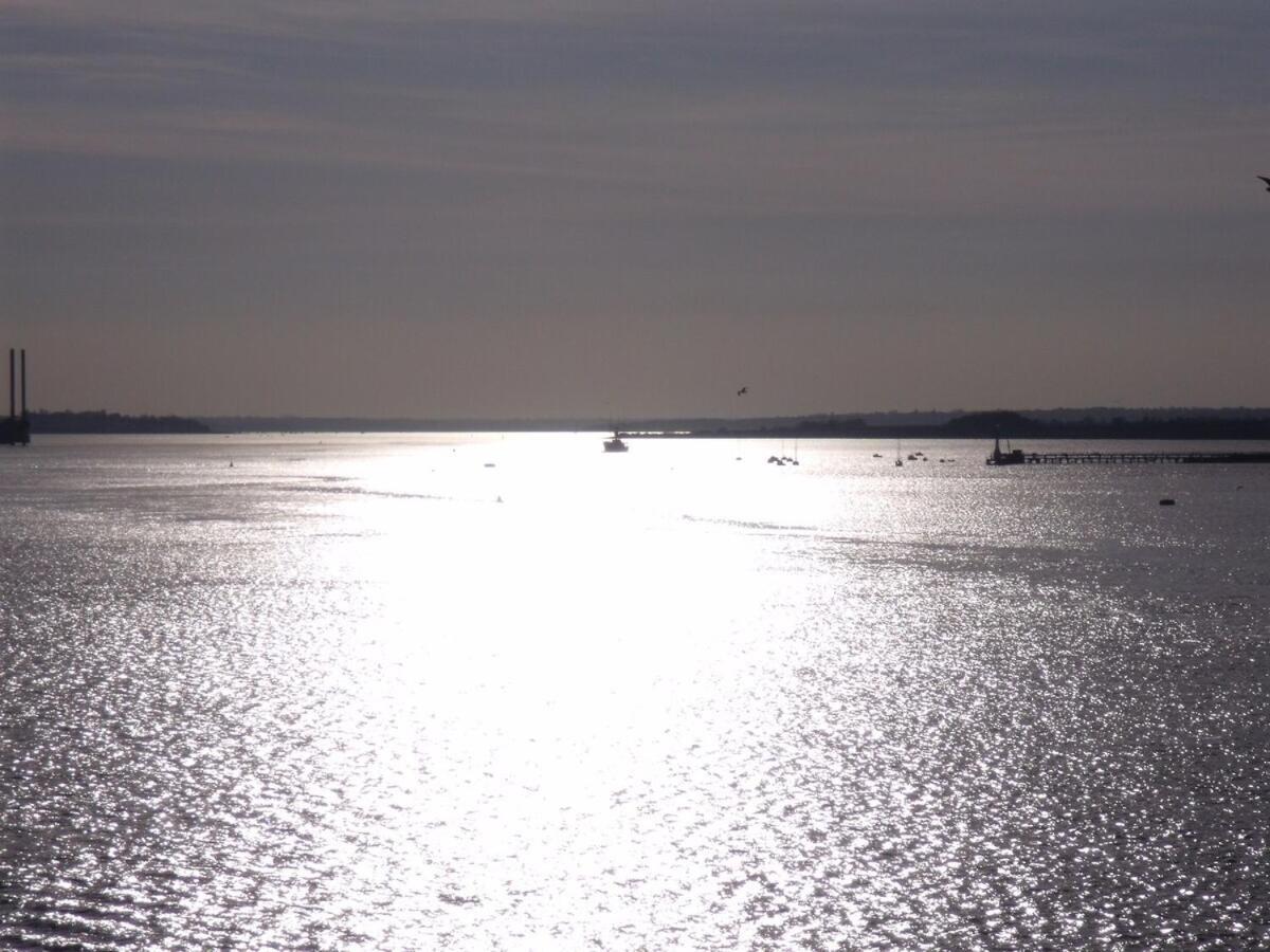 Tidal Walk Cottage By The Sea Harwich Esterno foto